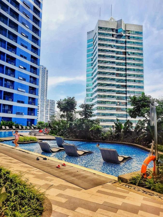 Stylish&Comfort Unit With Balcony In Air Makati San Pedro Makati Exterior foto