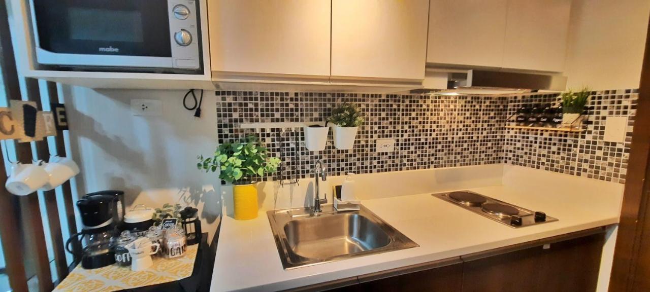 Stylish&Comfort Unit With Balcony In Air Makati San Pedro Makati Exterior foto