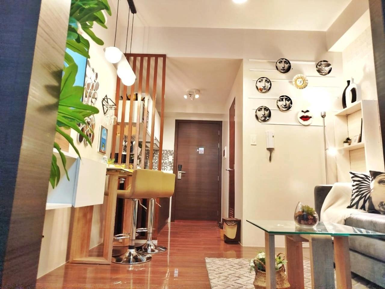 Stylish&Comfort Unit With Balcony In Air Makati San Pedro Makati Exterior foto