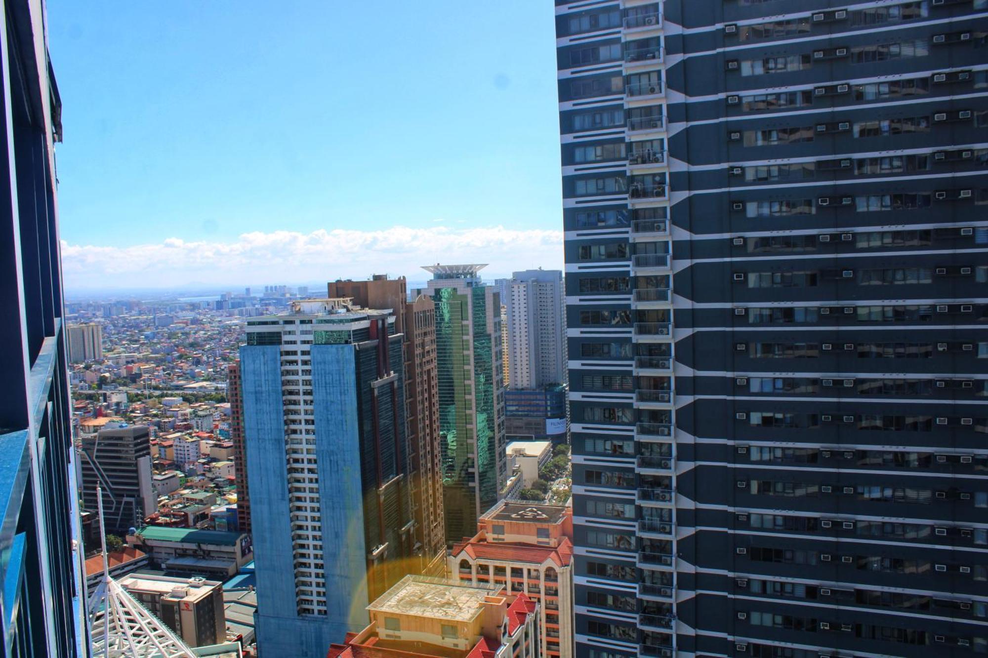 Stylish&Comfort Unit With Balcony In Air Makati San Pedro Makati Exterior foto