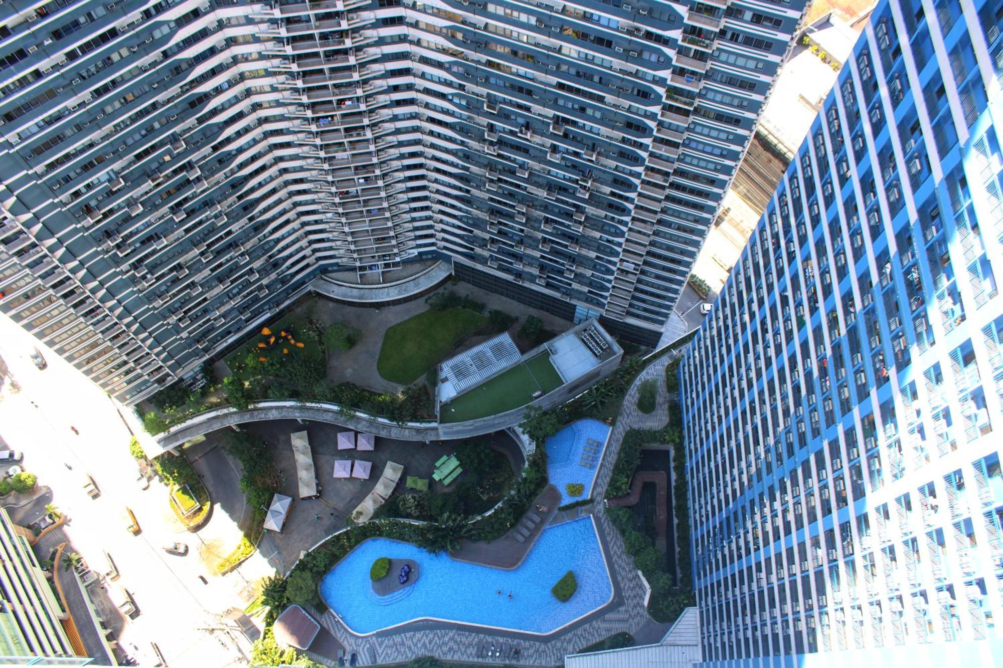Stylish&Comfort Unit With Balcony In Air Makati San Pedro Makati Exterior foto